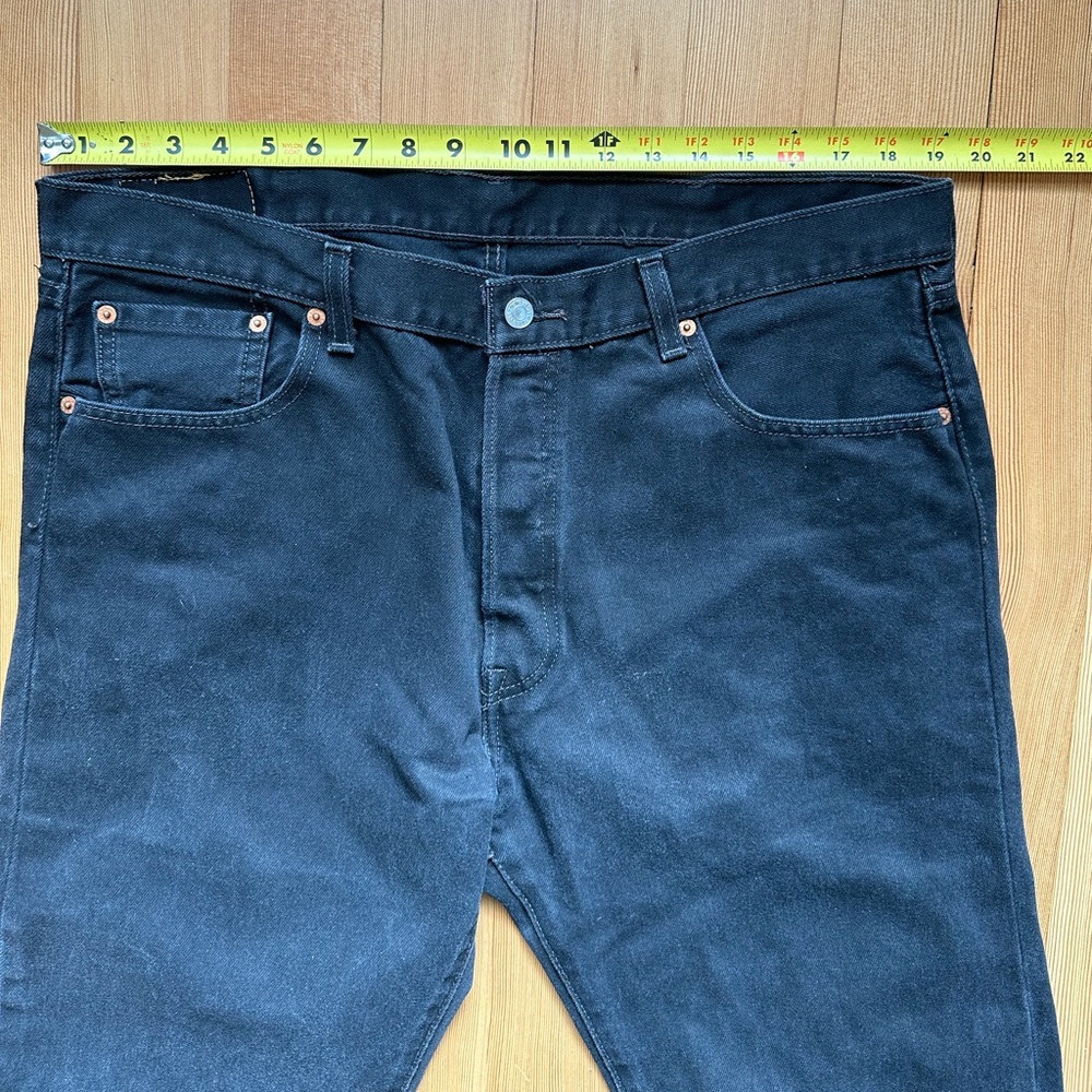 Levi’s 501 Button Fly Jeans Men’s 38x32 Straight Leg Black Made In Mexico - Picture 7 of 12